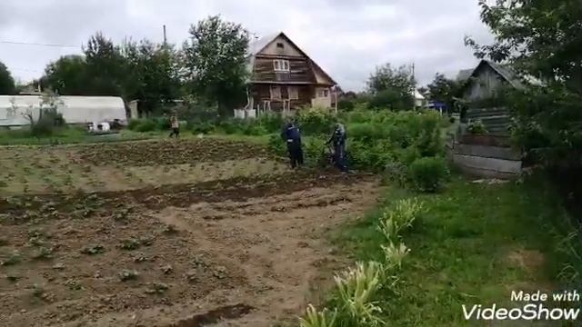 Когда сломался двигатель на садовой тачке. смотреть онлайн