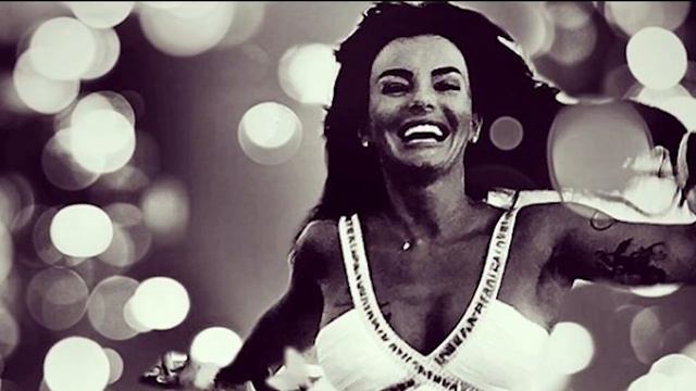 После борьбы с болезнью! Юля Волкова вышла замуж смотреть онлайн