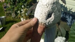 Аист из пластиковых бутылок.