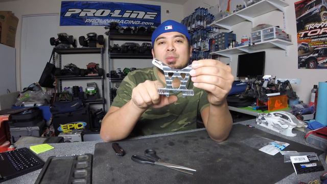 Tekno Secret Silver Rear Shock Tower смотреть онлайн