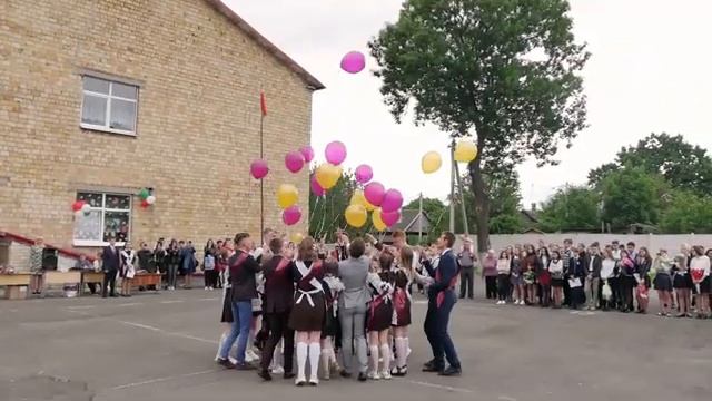 Выпускники 2019 СШ №6 г.Пинск смотреть онлайн