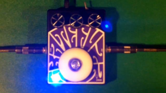 Dr. Acid Skate Fuzz Bass Demo смотреть онлайн
