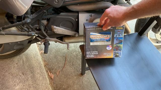 Magnapower AGM Motorcycle Battery Review смотреть онлайн
