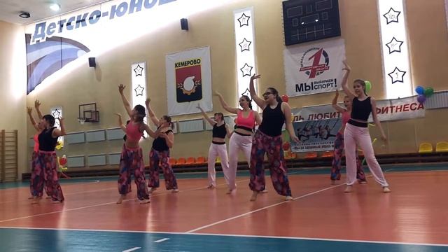 fitness-dance / Jogi - Panjabi MC смотреть онлайн