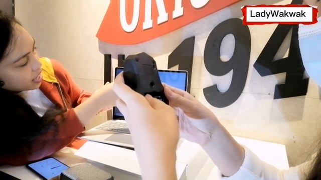 Unboxing Microsoft Surface Laptop Go and freebies смотреть онлайн