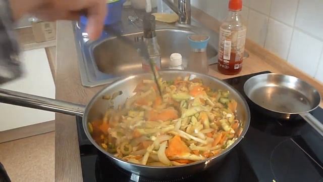 Иллюстрации и Комиксы