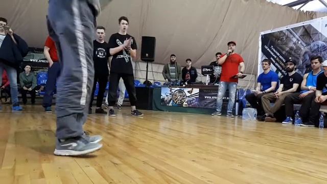 LEE и ЯРИК vs ??? | 1/8 FINAL (TIE BREAK) | EXPRESS BATTLE 2018 смотреть онлайн