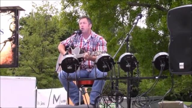 Eric James Jochmans at West Bend Block Party On The Green смотреть онлайн