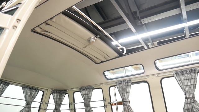 1973 Volkswagen Vanagon for sale at Volo Auto Museum (V19882) смотреть онлайн