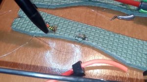 Обзор   укомплектованной УДОЧКИ для зимней ловли Хариуса и Ленка на мушки́.