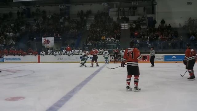 Chris Clark vs Morgan James 12/9/11 смотреть онлайн