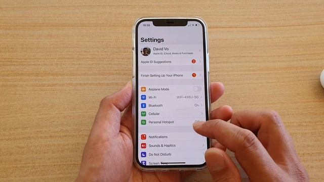 iPhone 12/12 Pro: How to Forget a Bluetooth Device смотреть онлайн