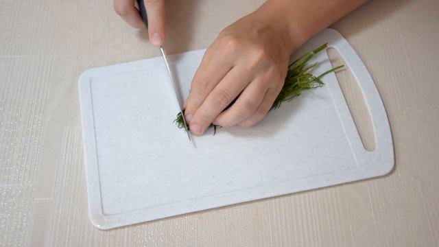 Вы просто обалдеете как вкусно. Нежная и ароматная картофельно-куриная запеканка в духовке смотреть онлайн