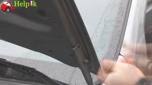 Установка упоров капота (амортизаторов) на Renault Sandero (www.upora.net)