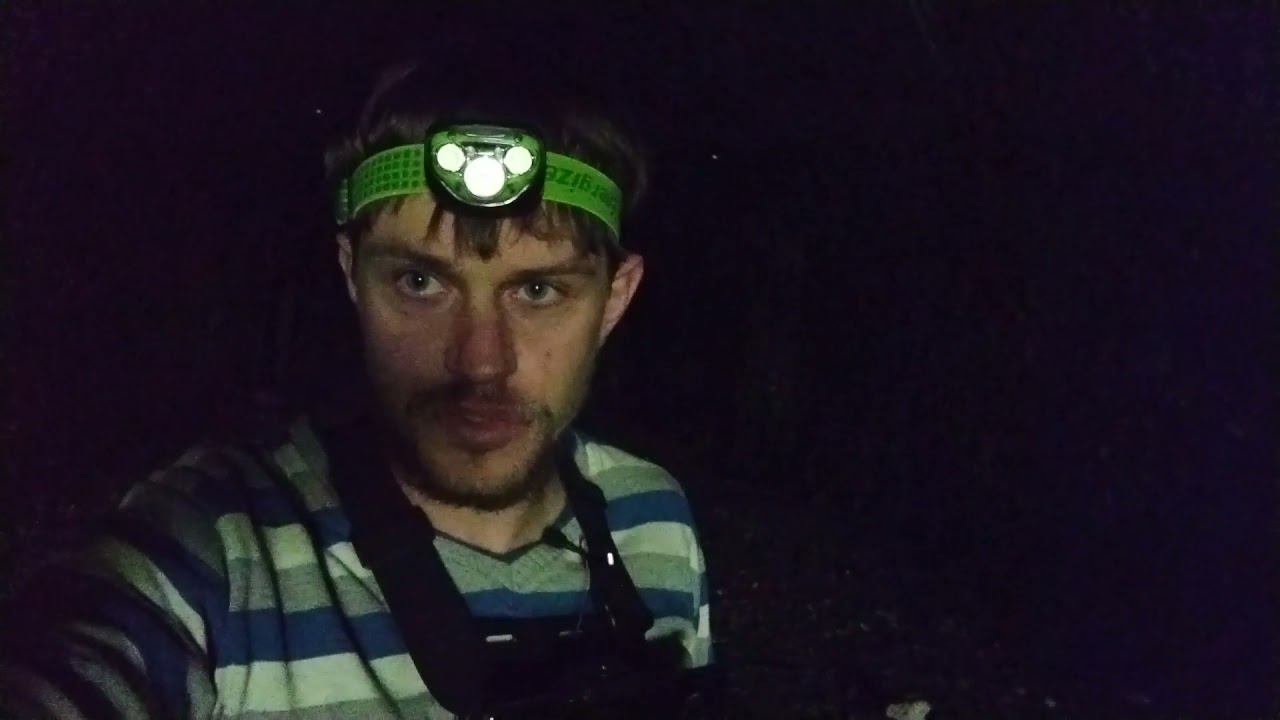 Иду в запретную часть Парижских катакомб. смотреть онлайн