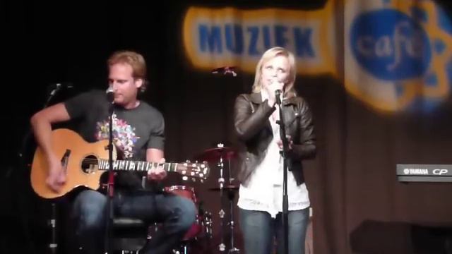 Jacqueline van der Griend en Wim van de Vliert "I will always love you" смотреть онлайн
