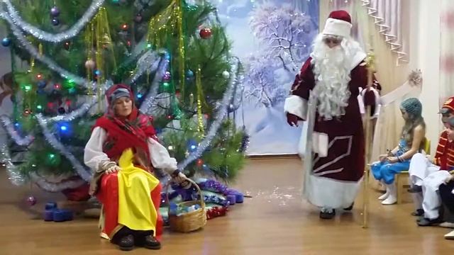 Аты-баты, шли солдаты с песней на парад смотреть онлайн