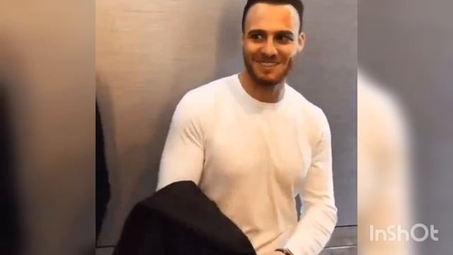 Hande Erçel ? Kerem Bürsin -Car?