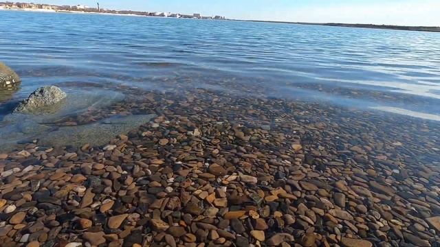 #крым #саки ?Прогулка по «новой» дамбе, ведущей к морю?Что изменилось? смотреть онлайн