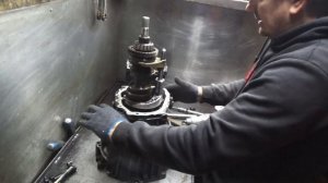 Ауди С4 2,8 Кваттро . Ремонт коробки передач.