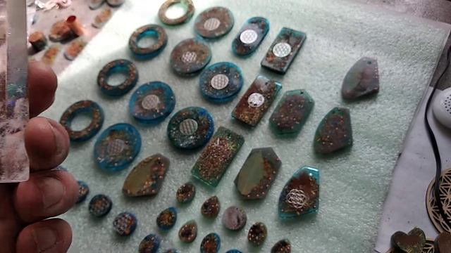 Активация кристалла лазером. смотреть онлайн