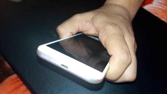 Unboxing India Ka Smart Phone (Redmi 5A) смотреть онлайн