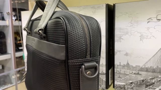 Видеообзор сумки для документов Др. Коффер (B402479-134-04) смотреть онлайн