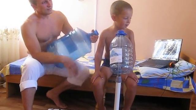 Боб Марли в исполнении ребенка. смотреть онлайн