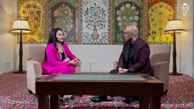 Ногуфтахо Фарахноз Шарафова - ناگفته های فرحناز