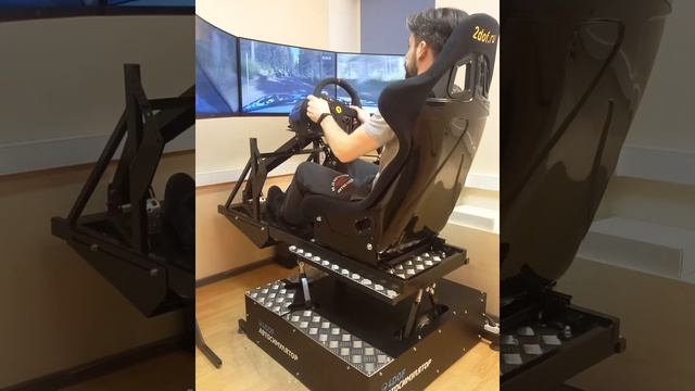 Подвижная гоночная платформа 4dof - тест углов и степеней свободы