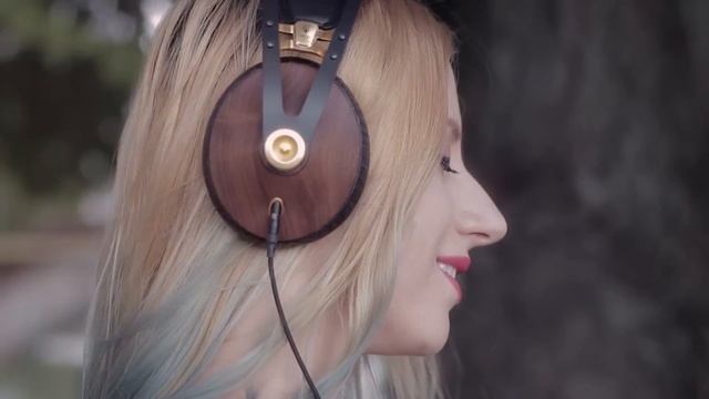 Meze 99 Classics Series - Quality Wood Headphones (short presentation) смотреть онлайн
