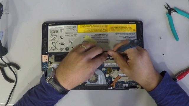 Lenovo Yoga 2 13 Battery Replacement смотреть онлайн