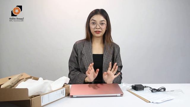 Unboxing Acer Swift 1 смотреть онлайн