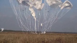 шикарные кадры десантирования БМД-4М