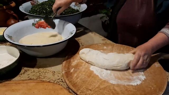 Мука + Вода и Зелень! Невероятно Вкусный Рецепт. Кутабы с Зеленью! Лезгинская кухня (афарар)#asmr смотреть онлайн