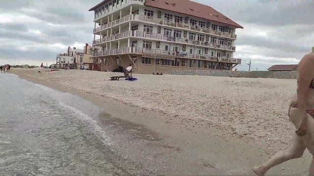 Сильный порывистый ветер и морская вода🪂🌤️21 июля 2021 г.🏝️ смотреть онлайн