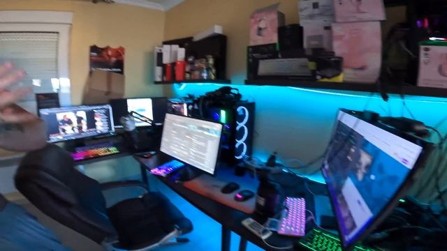 MOJ $30,000 GAMING SETUP смотреть онлайн