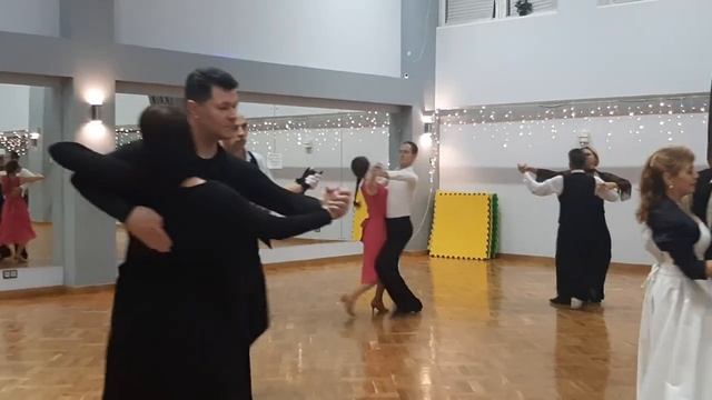 114) Квик степ // Бал Танцевальный вечер Калейдоскоп в Орехово г. Москва 29.10.2022 смотреть онлайн