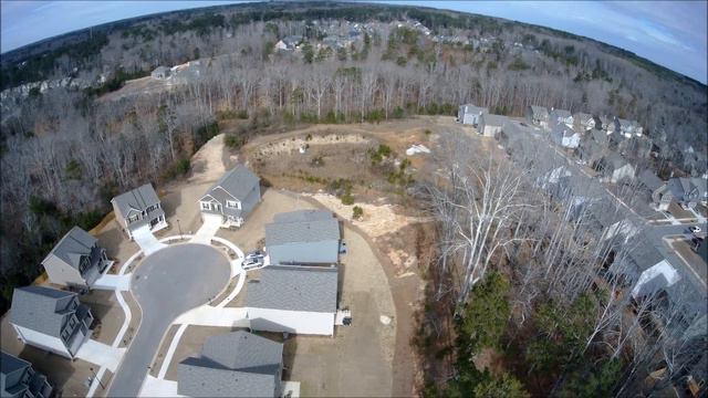 Xiro Xplorer V Neighborhood Flight 2 смотреть онлайн