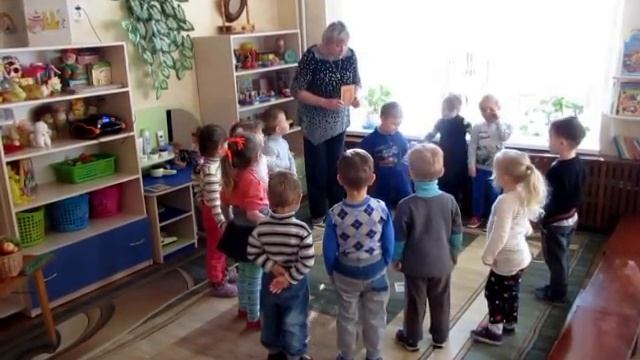 Комплексное занятие в младшей группе: "Ёжик - чудачок" смотреть онлайн