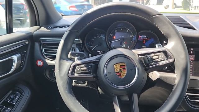 2022 Porsche Macan White смотреть онлайн
