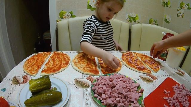 Пицца по домашнему / Простые рецепты смотреть онлайн