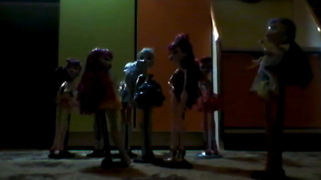 Интересное кино монстр хай смотреть онлайн