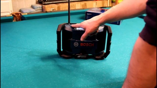 GML 10,8 V-Li или Bosch GPB 12V-10 Professional смотреть онлайн