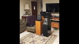 Vintage Audio Review Episode #49: A/B speaker test: Wilson WATT Series 3/ Puppy 2 Speaker vs KEF 10