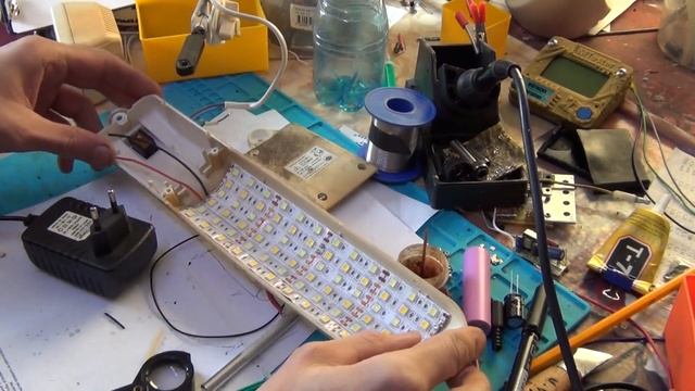 Лампа настольная заморгала, переделываю на светодиоды смотреть онлайн