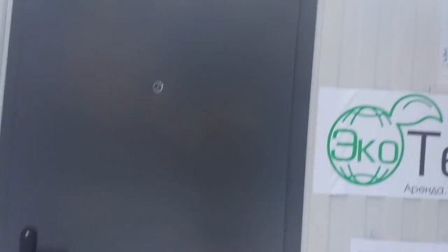 Двери на туалетном модуле от компании 