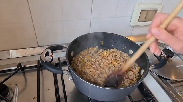 Оригинальный соус Болоньезе - Ragù Bolognese смотреть онлайн