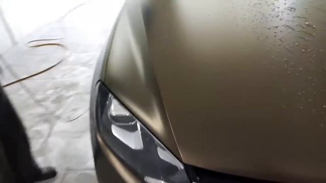 Интересный гидрофоб на матовой пленке TeckWrap.