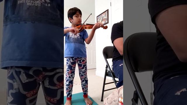 Twinkle twinkle Little Star (rhythm: down pony up pony) Suzuki violin 🎻 (ft. Vyaan) смотреть онлайн